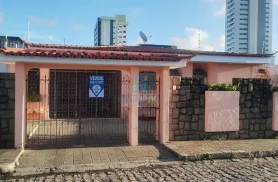Casa com 3 quartos à venda na desembargador adauto maia, 1091, lagoa nova, natal por r$ 499.000