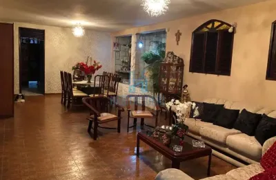 Casa com 6 quartos à venda na miguel castro, 712, lagoa nova, natal por r$ 1.500.000
