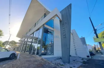 Sala comercial para alugar na das brancas dunas, 485, candelária, natal por r$ 1.650