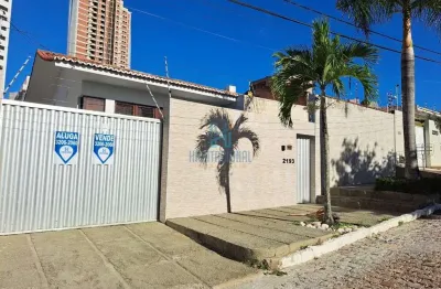 Casa com 3 quartos à venda na mandacaru,, 2193, lagoa nova, natal por r$ 800.000