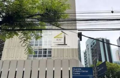 Excelente sala comercial de 162m², localizada no icônico centro comercial ceisa center