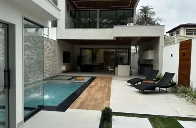 Casa em condomínio fechado com 4 quartos à venda na Rua Colbert Coelho, 30, Barra da Tijuca, Rio de Janeiro