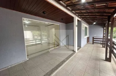 Casa com 3 dormitórios para alugar, 100 m² por r$ 1.690,00/mês - pedra de guaratiba - rio de janeiro/rj