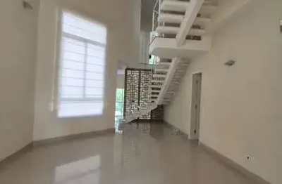 Sobrado 3 quartos em condomínio fechado no urbanova
