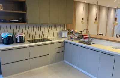 Descubra o equilíbrio perfeito entre conforto, funcionalidade e bom gosto neste sobrado à venda no condomínio vereda dos campos.