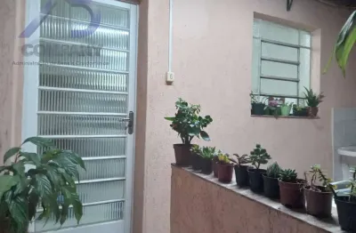 Casa com 3 quartos à venda na Rua Fagundes Dias, Vila da Saúde, São Paulo
