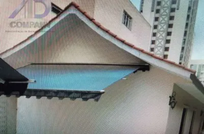 Casa comercial para alugar na Alameda dos Nhambiquaras, Moema, São Paulo