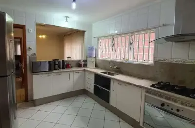 Casa com 3 quartos à venda na Rua Antônio Cantarella, Vila Santo Estéfano, São Paulo