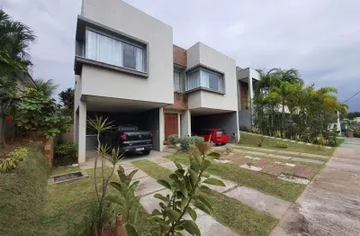 Linda casa disponivel para venda localizada no alphaville litoral norte 1