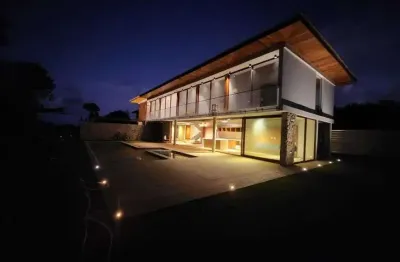 Casa de condomínio para venda com 450 metros quadrados com 7 quartos