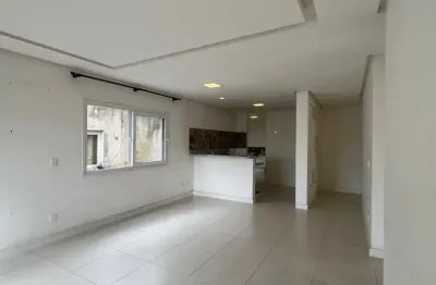 Sala comercial para locação proximo ao centro de camaçari - 1º andar