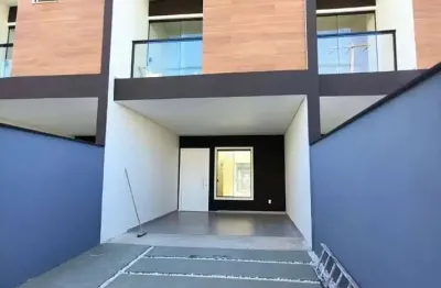 Casa com 3 quartos à venda na Rua São Firmino, Vila Nova, Joinville