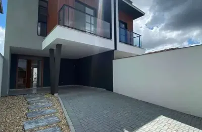 Casa com 3 quartos à venda na Rua Presidente Nilo Peçanha, Floresta, Joinville