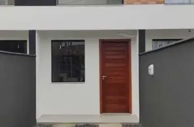 Sobrado à venda no bairro aventureiro - joinville/sc