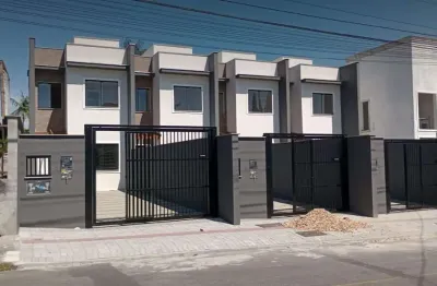 Sobrado à venda no bairro bom retiro - joinville/sc