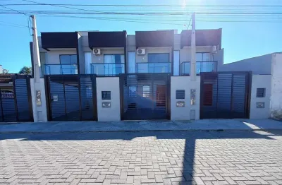 Casa com 2 quartos à venda no Guanabara, Joinville 