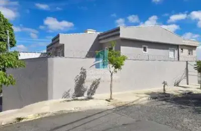 Sobrado em guaianases  2 quartos 2 vagas aceita financiamento