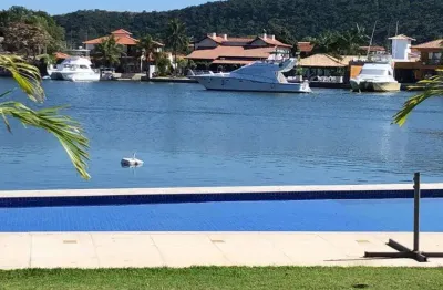 Casa à venda na moringa contendo 4 quarto 4 suites com vista para o canal , são bento, cabo frio, r