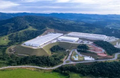 Barracão / Galpão / Depósito para alugar na Rodovia Fernão Dias, Extrema, Zona Rural, Extrema