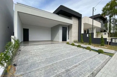 Casa à venda em condomínio fechado, bragança paulista