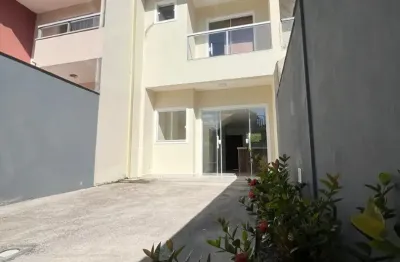 Casa com 2 quartos à venda na Rua Dolores Araújo de Oliveira, 1, Praia de Capuba, Serra