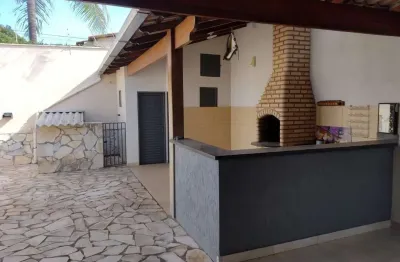 Casa com 3 quartos à venda na cidade jardim, uberlândia  por r$ 685.000