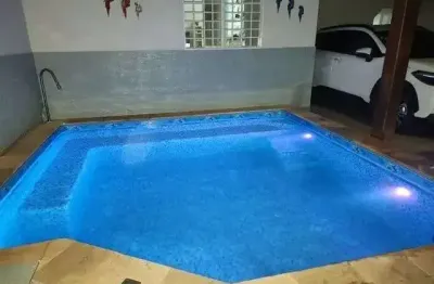 Casa com 4 quartos à venda no alto umuarama, uberlândia  por r$ 838.000