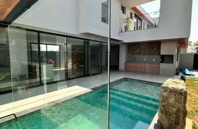 Casa em condomínio fechado com 4 quartos à venda no alphaville, uberlândia  por r$ 3.650.000