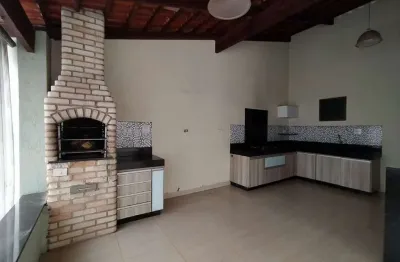 Casa com 2 quartos à venda na cidade jardim, uberlândia  por r$ 550.000