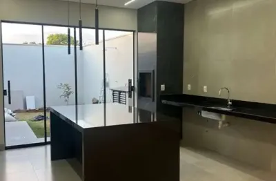 Casa com 3 quartos à venda no planalto, uberlândia  por r$ 890.000