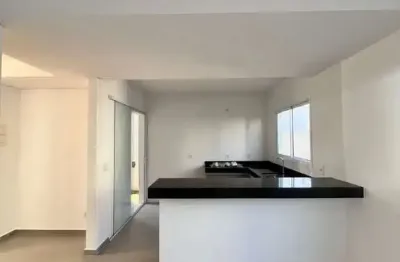 Casa em condomínio fechado com 3 quartos à venda no granja marileusa, uberlândia  por r$ 695.000
