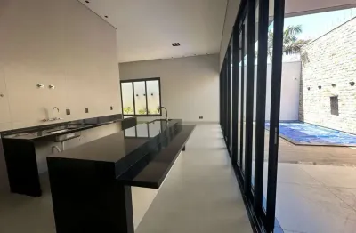 Casa com 3 quartos à venda no vigilato pereira, uberlândia  por r$ 2.250.000