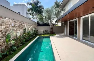 Casa em condomínio fechado com 4 quartos à venda no jardins gênova, uberlândia  por r$ 4.050.000