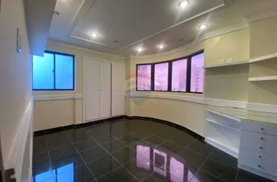 Apartamento com 2 quartos para alugar no Cabo Branco, João Pessoa 