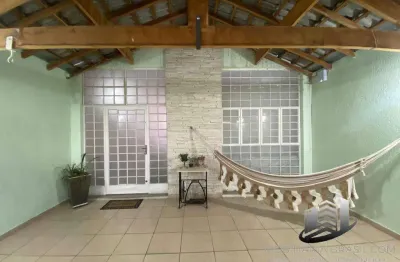 Casa com 3 quartos à venda no Jardim Amália, Caçapava 
