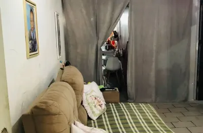Vendo lindo apartamento no conjunto stélio maroja 2 quartos