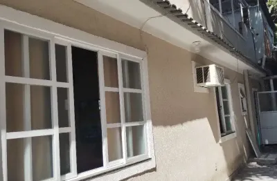 Casa com 3 quartos à venda na Rua José Ramos de Oliveira, 01, Porto Velho, São Gonçalo