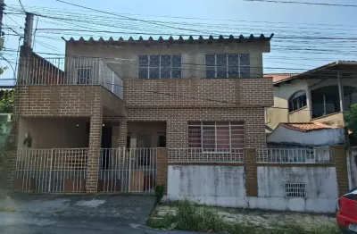 D22-vila iara-sg-casarão 6 qts/2sts,gar,quintal,piscína,salão de festa,ótima localização