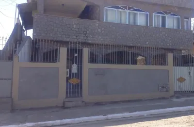 D05-rocha-são gonçalo-casa sobrado ampla,3 qts c/1ste,varanda, 2 vagas,aceita financiamento bancário