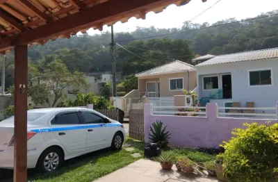 D12-Vàrzeas das Moças-SG Casa Condomínio, 2qts, Cozinha Americana, garagem, Suite em anexo no fundos