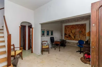 Casa com 3 quartos para alugar na Rua Tenente-Coronel Fabrício Pilar, 26, Moinhos de Vento, Porto Alegre por R$ 8.000