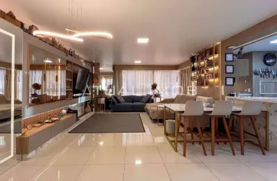 Apartamento com 3 quartos para alugar na avenida icaraí, 95, cristal, porto alegre por r$ 7.900