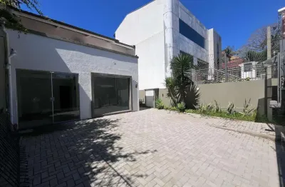 Casa comercial para alugar na avenida alvarenga, 482, boa vista, porto alegre por r$ 8.500