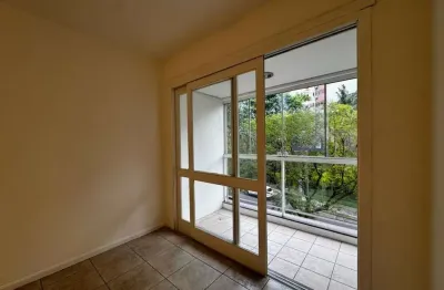 Apartamento com 3 quartos para alugar na rua general francisco de paula cidade, 660, chácara das pedras, porto alegre por r$ 2.900