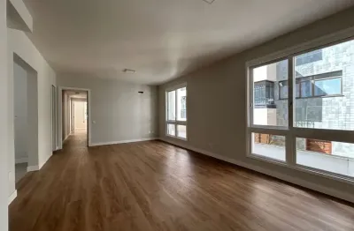 Apartamento com 3 quartos à venda na Avenida Iguassu, 150, Petrópolis, Porto Alegre por R$ 674.000