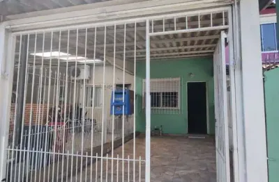 Casa geminada triplex em parque da matriz, cachoeirinha/rs