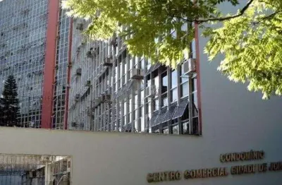 Sala comercial no centro com 0 quartos para venda, 54 m²