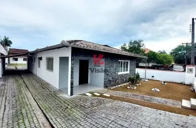 Casa com 4 quartos à venda na Rua Botafogo, 453, Itaum, Joinville