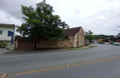 Casa com 4 quartos à venda no Saguaçu, Joinville 