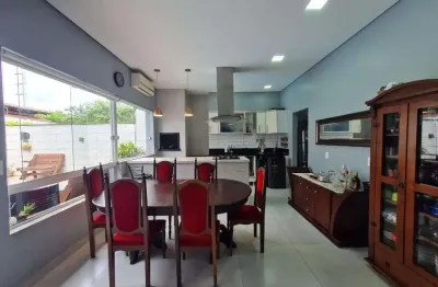 Casa com 4 quartos para alugar na Avenida Ministro Luiz Gallotti, 91, Boa Vista, Joinville